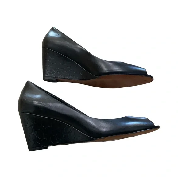 Coach Signature Wedge Peep-Toe Shoes monogram 
Size: 8 Black EUC - Picture 5 of 14